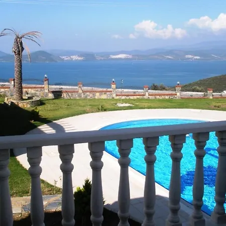 Beautiful Private In Prime Position With Fabulous Sea Views Holiday home Gumusluk